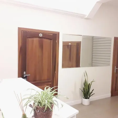 Clavdia Flat